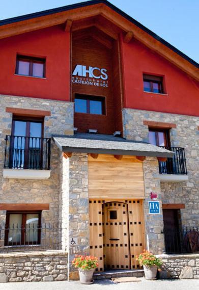 Apartahotel Castejon De Sos Ngoại thất bức ảnh